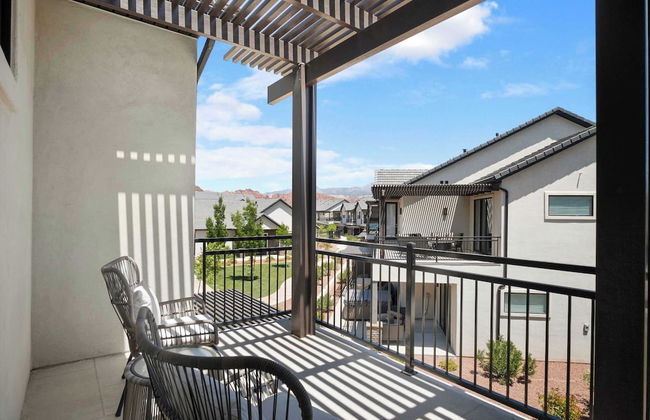 Coral Paradise Community Pool - Photo 43