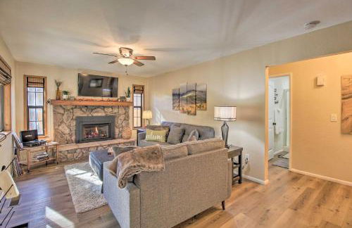 Fireplace, Deck and Grill Pinetop Cabin Rental! - Foto 6