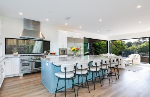 Luxury Pool Haven Scenic Views and Summer Fireworks - Foto 29