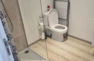 Appartement séjour , cure Cransac au 1er étage 2 nuits minimum - Photo 3