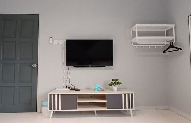 Ipoh Garden East Homestay by Grab A Stay - Photo 3