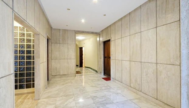 Entrada (vista interior)