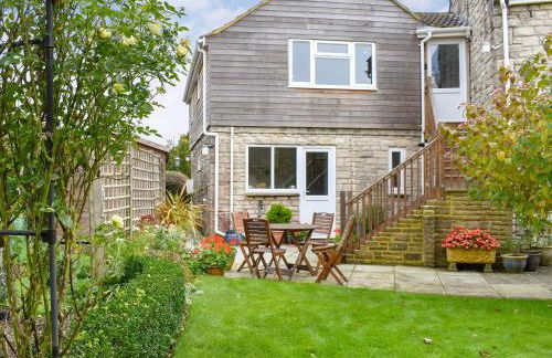 Purbeck Apartment - Photo 11