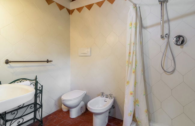 Apartment With Large Garden and Pool on the Hills of Pisa - Foto 43