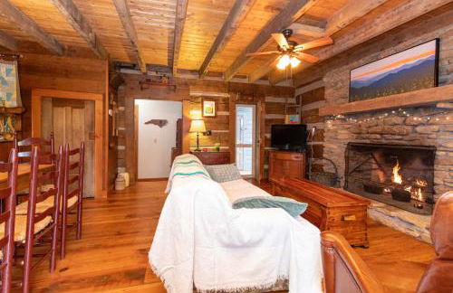 Old Chestnut Cabin at Lake Junaluska - Foto 6