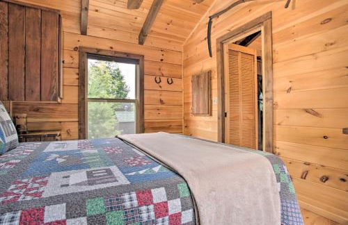 Year-Round Adventure! Rustic Cabin in Mill Spring - Foto 15