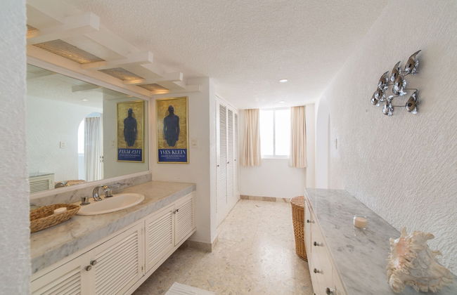 Exclusiva Villa con Acceso Directo a la Playa - Foto 8