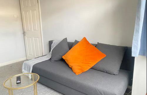 Balmoral House - Holiday Home - Photo 1