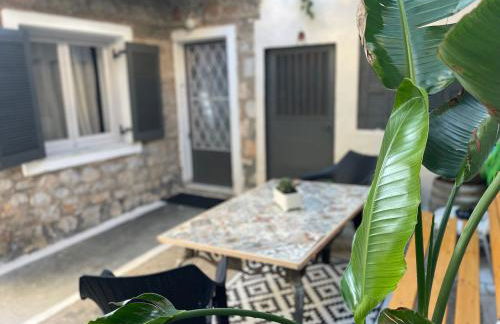 The Local Pin House - Ευρύχωρη μονοκατοικία, Λαμία - Photo 34