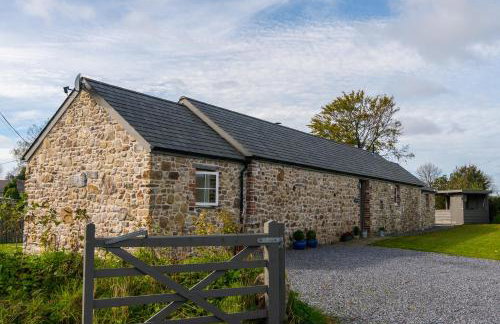 The Dairy - Luxury Cottage, Hot Tub and Summer House, Countryside Views, Pet Friendly - Foto 2