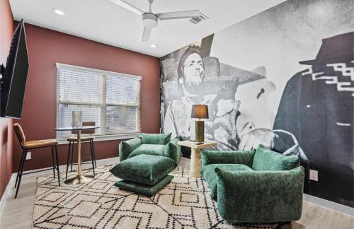 Spacious 3BR Home Near NRG Stadium, Medical Center and Downtown with Backyard, Gazebo and Fire Pit, Pet-Friendly - Foto 8