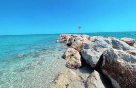 Les Capitelles Bord de plage avec grande piscine - Vue montagne - Balcon - Photo 11