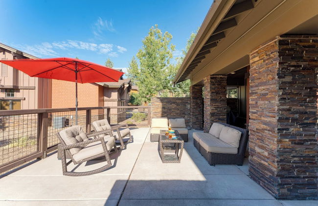 Luxe All-season Retreat by Avantstay Prime Location, Near Skiing - Foto 48