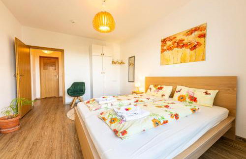 Große Wohnung mit Balkon, Waschmaschine und Smart TV - Foto 9