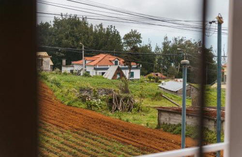 GuestReady – Charming Getaway by Madeira's Nature - Foto 36