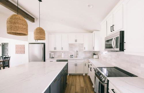 Aubrey Downtown Charmer - Smart TVs in every room! - Foto 4