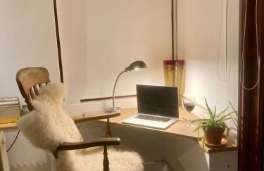 Unique Artists studio with a private garden. - Foto 13