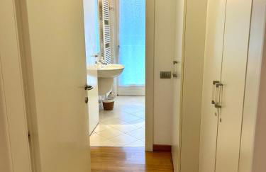 Riva Family Home - Central Apartment - Photo 24