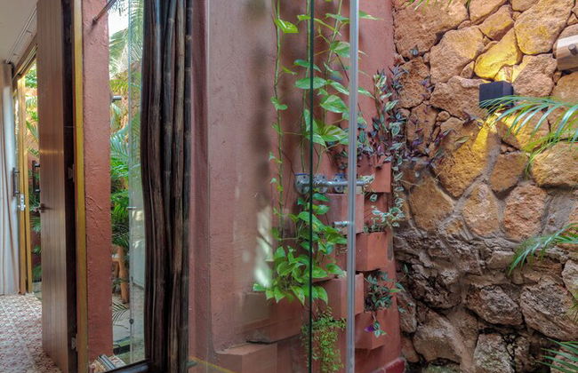 LAS DUNAS BEACH HOUSE - Photo 12