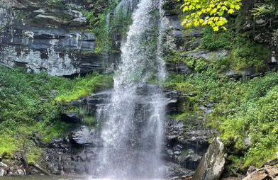 Charming Home on Esopus Creek - Foto 13