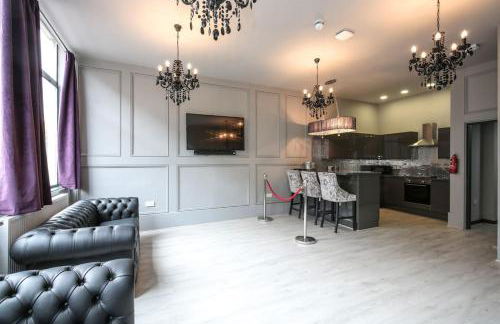 Manhattan Suite - sleeps 24! Heart of Liverpool - Foto 11