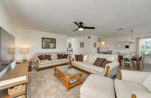 Covered Deck and Bay Views Bradenton Beach Abode! - Foto 10