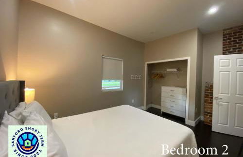 The Front Porch - Photo 23