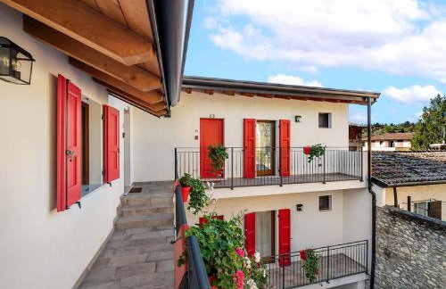 La Volpe Rossa Rooms and Apartments - Photo 29