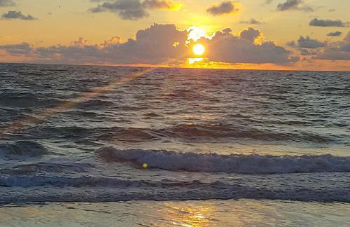 Stylish 2BR Villa full kitchen 10 mins from Beach - Foto 5