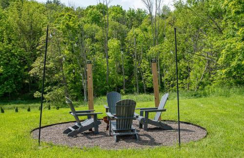 Skiing Close By! Firepit & Game Room - Foto 20