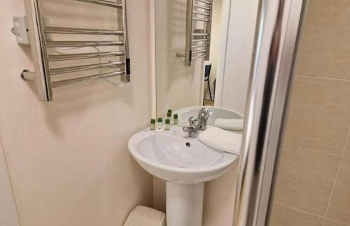 Tranquil Studio Apartment - Foto 2