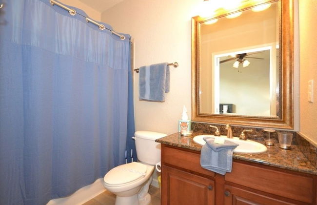 Radiant Condo 3 Bedroom Condo by RedAwning - Foto 14