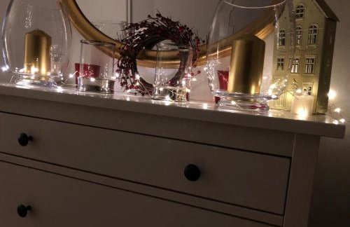 The Carthouse (Luxury 2 bed with private hot tub) - Photo 36