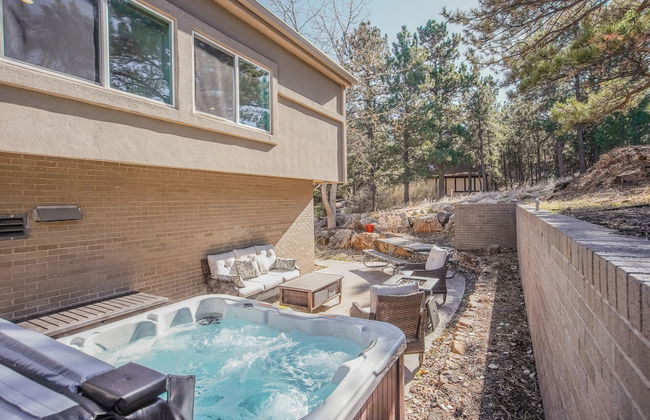 Verdant Oasisluxury, Traveler's Home W/hottub! - Foto 29