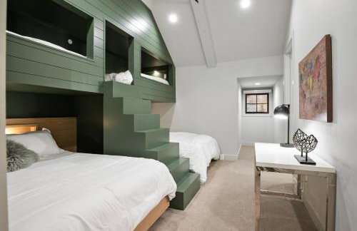 Pont de Rêves: Luxe Sundance Riverfront Chateau - Foto 55