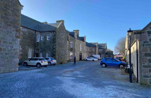 2 bedroom Townhouse within Grade C listed Ladysbridge House 2 night minimum stay - Foto 5