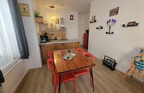 Le plein centre rez de chaussee au cœur de Calais - Foto 59