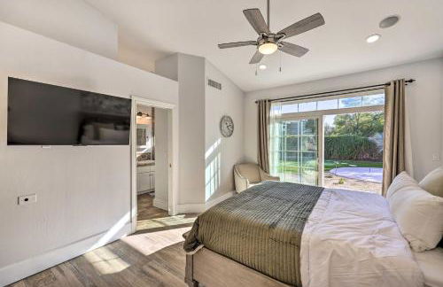 Tee Off, Relax Poolside! Family Home in Scottsdale - Foto 14