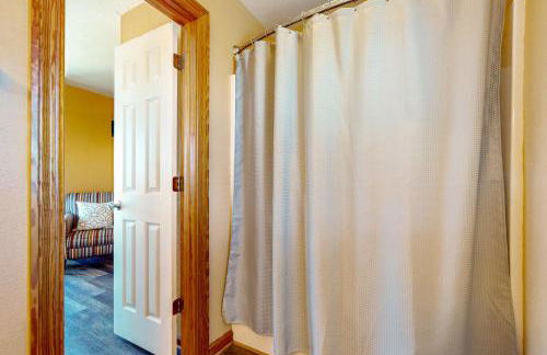 WVSIH14 TanOurFannies - Foto 24