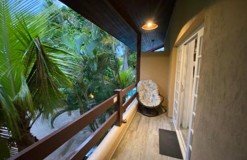 Fabuloso flat 241, Amarílis, Riviera de São Lourenço 3 Piscinas climatizadas carregador veiculo eletrico 2 quartos sendo uma suíte internet 500mb Adega, cozinha equipada completa, serviço de praia fim de semana limpeza trocas de toalhas, - Foto 33