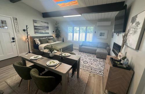 Half ACRE Lux Pool SPA with FIREPIT ARCADE Grill Sleeps 40 - Foto 53