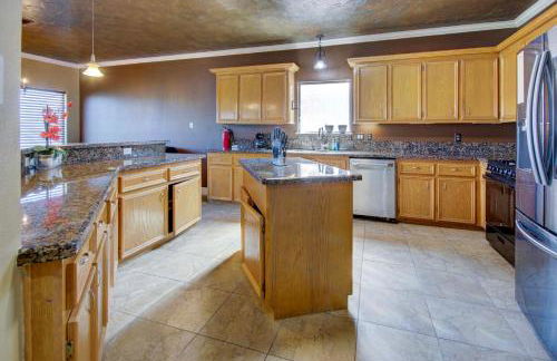 Private Fishing Pier and Gulf Fun! Dickinson Retreat - Foto 13