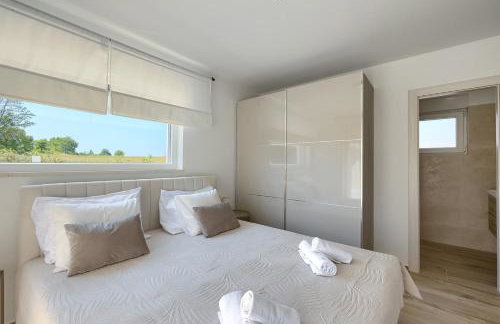 Brand new Villa Leny with heated pool - Foto 25