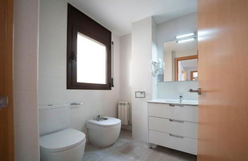 Kisa Apartments de Manresa - Photo 11