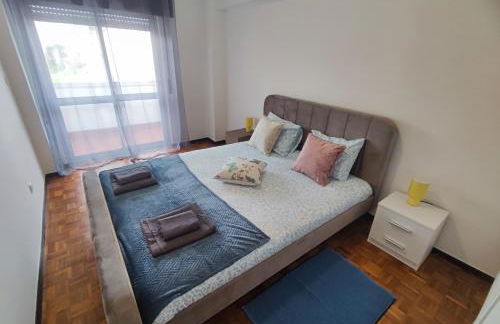 Lisbon spacious T2 in Damaia, Lisbon - Foto 15