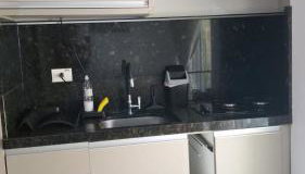 Lindo Studio Matinhos Prédio na beira mar. - Foto 4