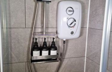 Flamingos Nest Oxford Countryside Apartment Oxford - Bicester Village - Blenheim Palace - WiFi- Free Parking - Foto 27