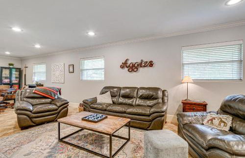 Walk to Texas AandM College Station Home with Yard! - Foto 4