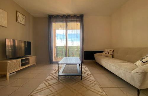 T2 Tout Confort - Parking Gratuit - Foto 3