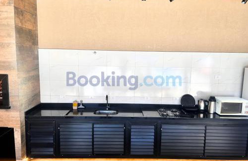 Recanto da Palmeira - Piscina aquecida, quartos com ar condicionado - Foto 11